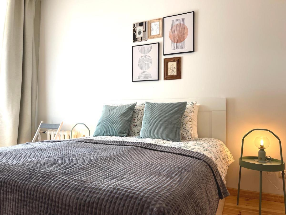 Cozy Home Matisa Apartment, Free Parking, Self Check-In Riga Luaran gambar