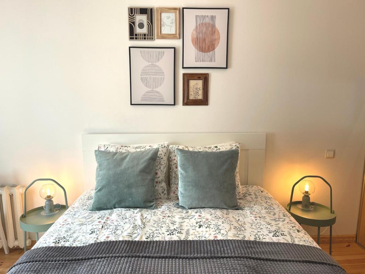 Cozy Home Matisa Apartment, Free Parking, Self Check-In Riga Luaran gambar