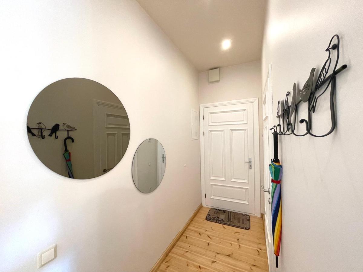 Cozy Home Matisa Apartment, Free Parking, Self Check-In Riga Luaran gambar