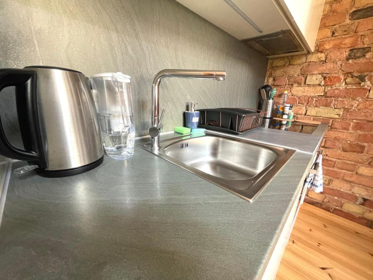 Cozy Home Matisa Apartment, Free Parking, Self Check-In Riga Luaran gambar